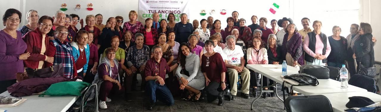 Concluye "Creando la mejor versión de mí" en Tulancingo