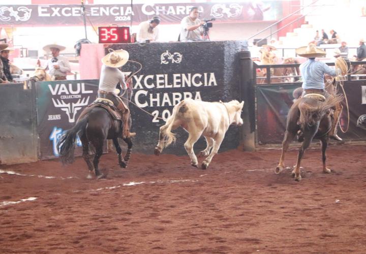 Hidalgo se viste de charro