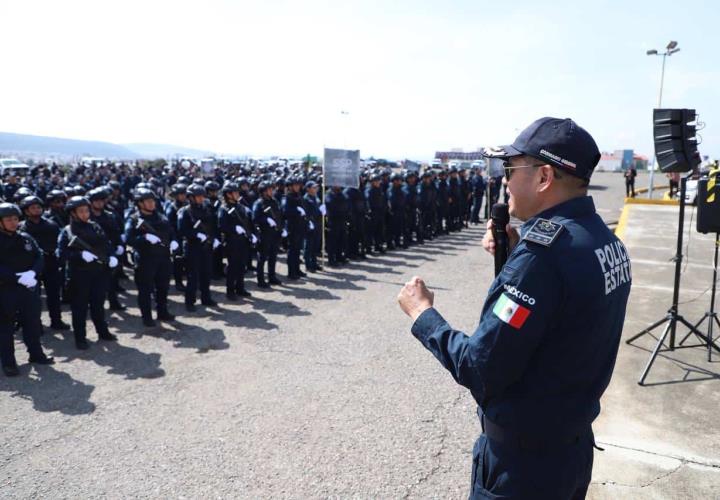 Realizan pase de revista a personal de la SSPH que participará en desfile  