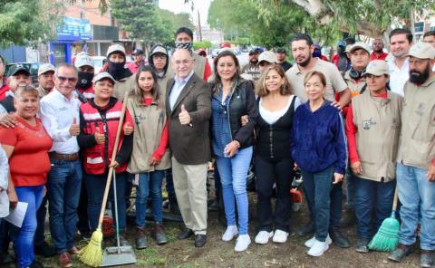 Galindo atendió a Jardines de Oriente
