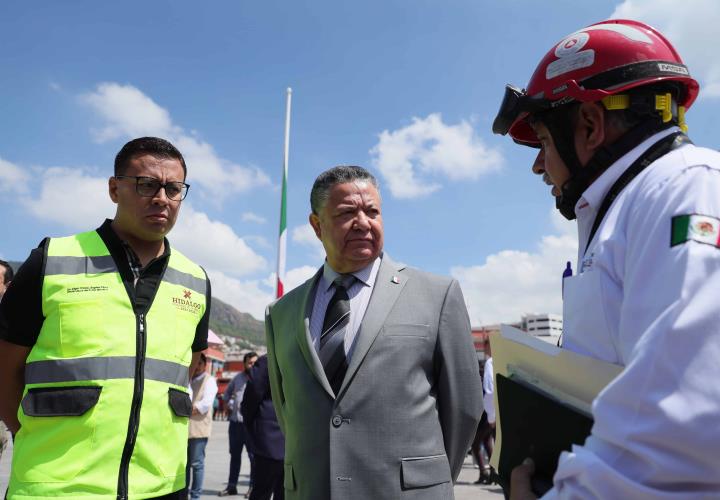 Personal de gobierno de Hidalgo participa en el simulacro nacional 2024