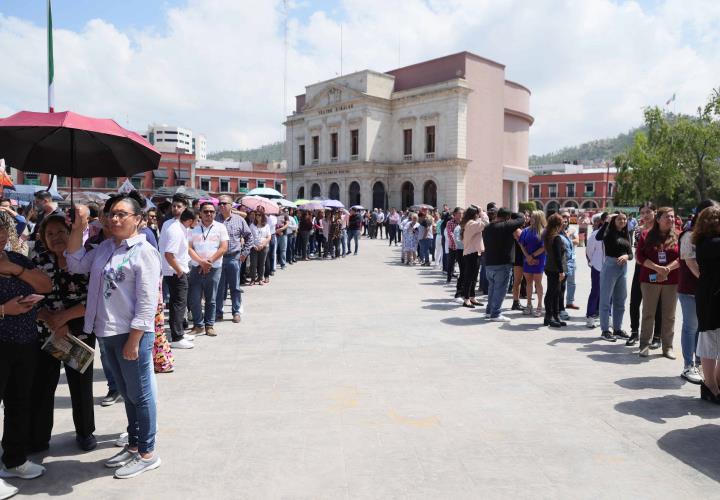 Personal de gobierno de Hidalgo participa en el simulacro nacional 2024