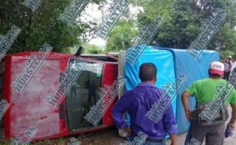 Tres heridos 
en volcadura
