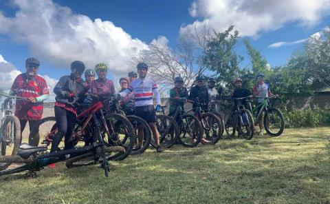 Ciclistas listos para El Nogalito 
